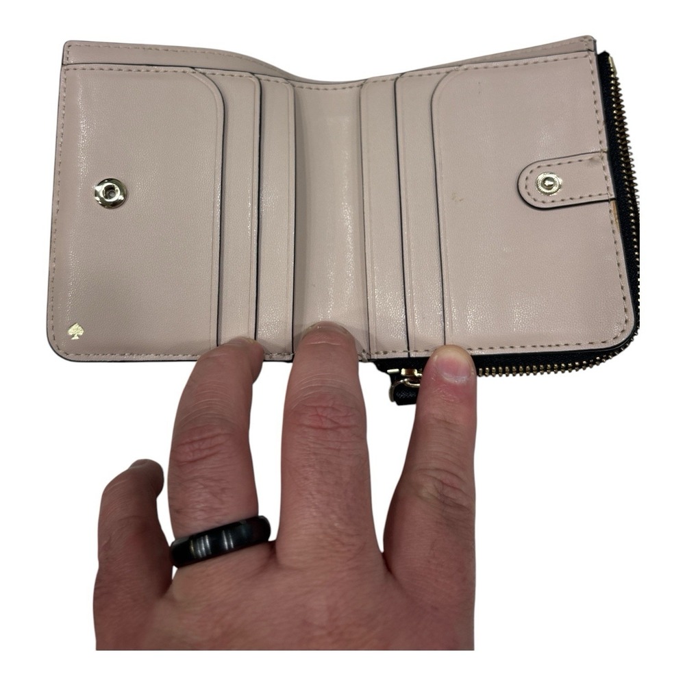 Kate Spade New York Cameron L-Zip Bifold Wallet Leather - Warm Beige/Black - Picture 2 of 4